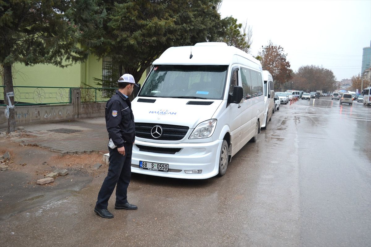 Aksaray\'da Öğrenci Servisinin Çarptığı Çocuk Öldü
