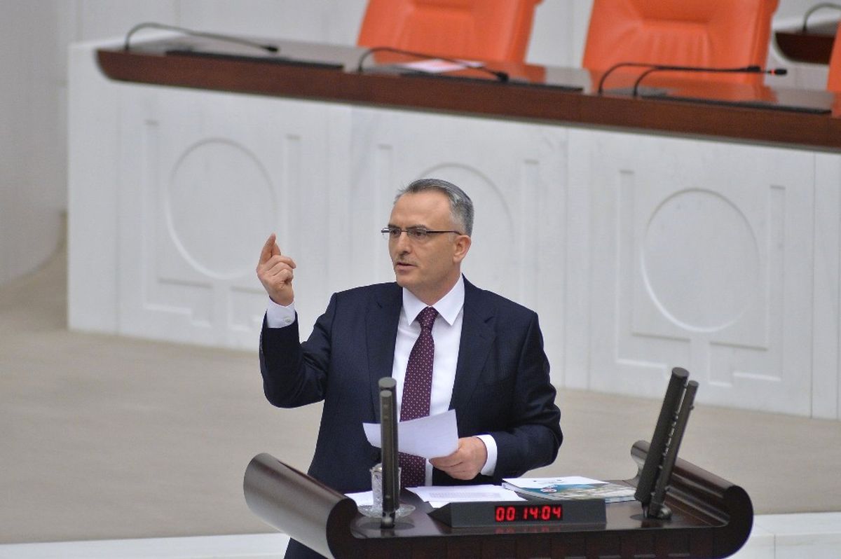 Bakan Canikli\'den "At Eti" Cevabı