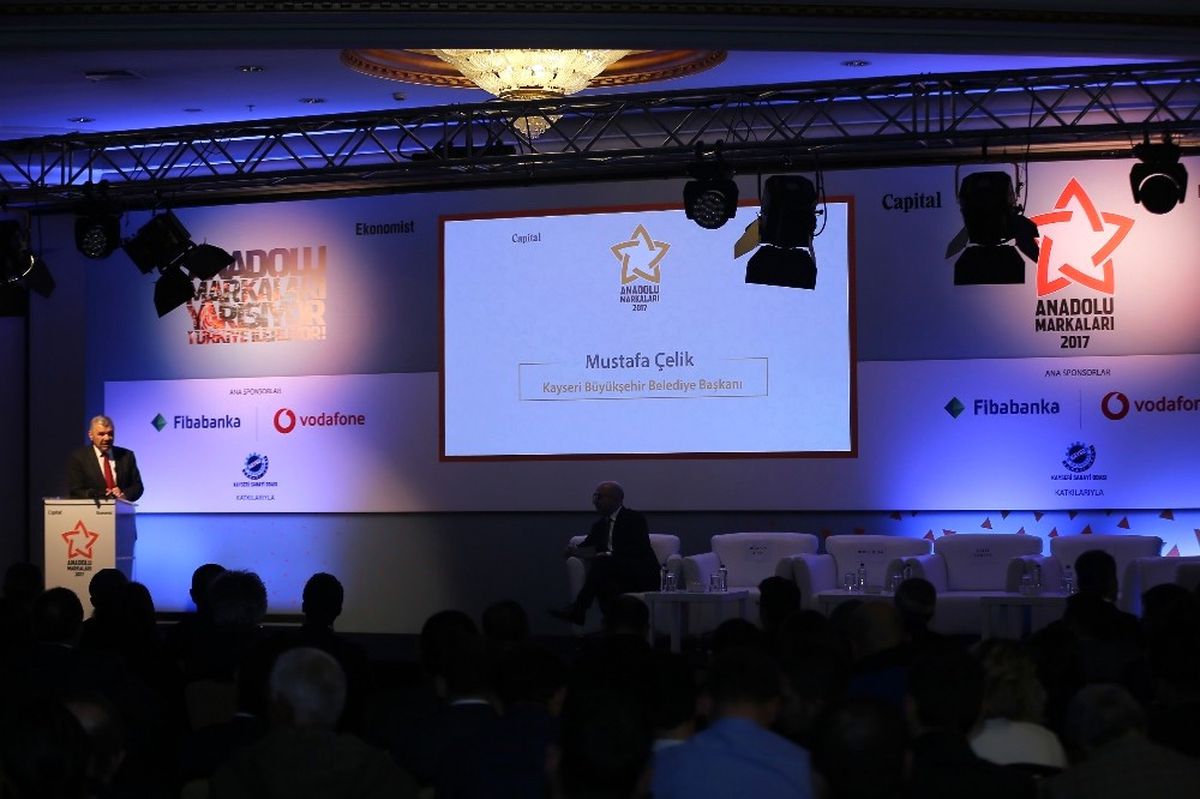 Başkan Çelik: "Ticaret İki Kez Kabuk Değiştirdi"