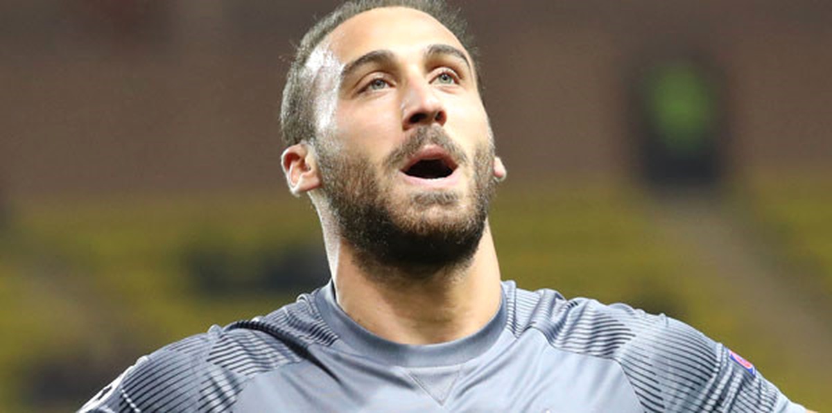 Cenk Tosun, Şampiyonlar Ligi Tarihine Geçti