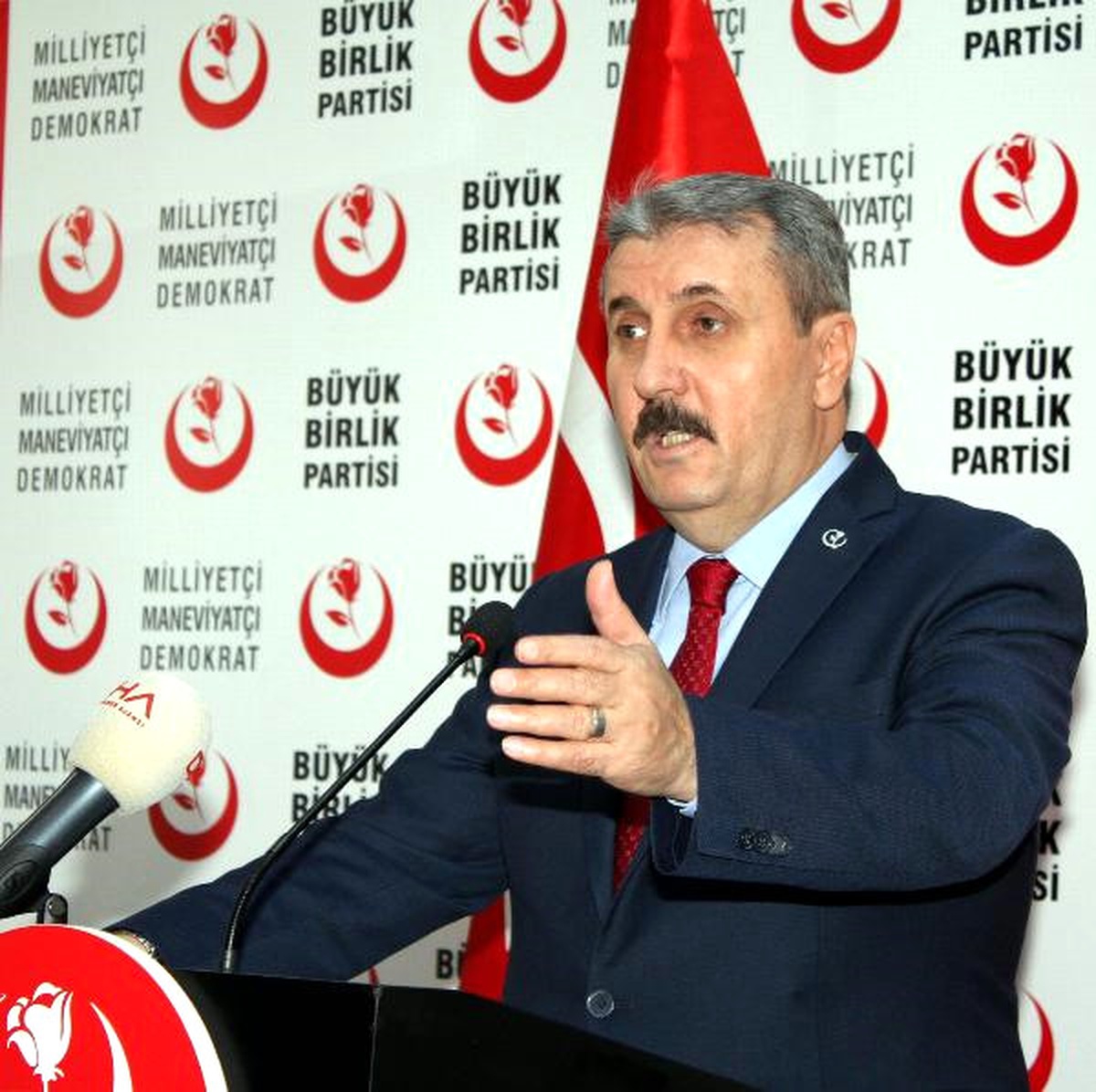 Destici: Hükümet, Türk-İş\'in Asgari Ücret Teklifini Gözü Kapalı Kabul Etmeli