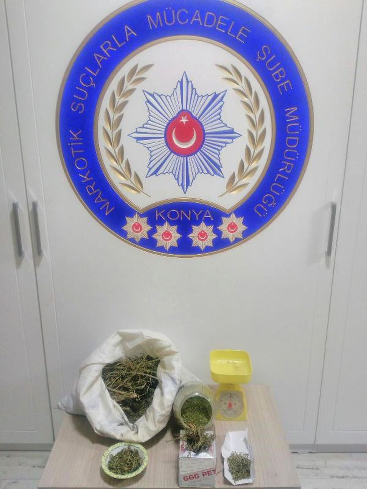 Dirgenle Samanlıkta Uyuşturucu Aradılar