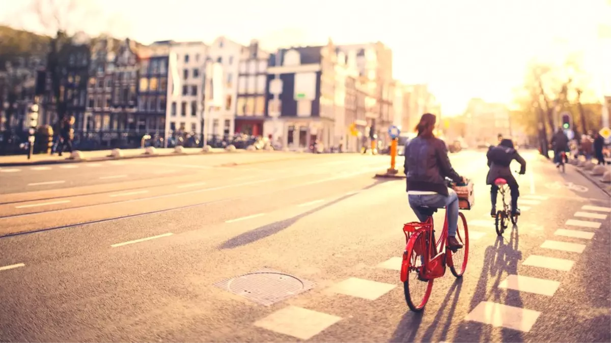 Dünyada İlk! Şehrin Havasını Yer Altındaki Makineler Temizleyecek