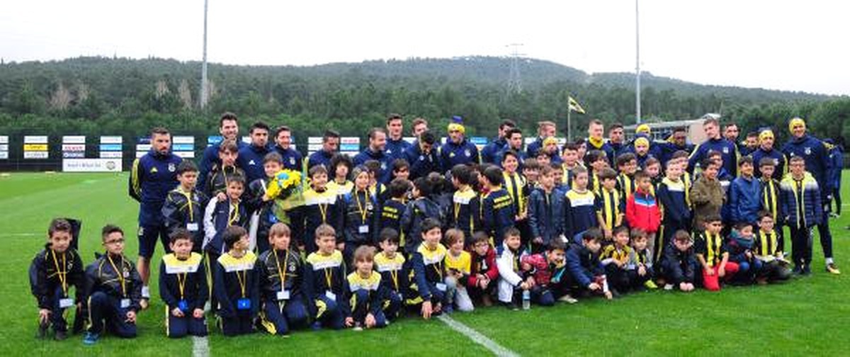 Fenerbahçe, Atiker Konyaspor Mesaisine Başladı
