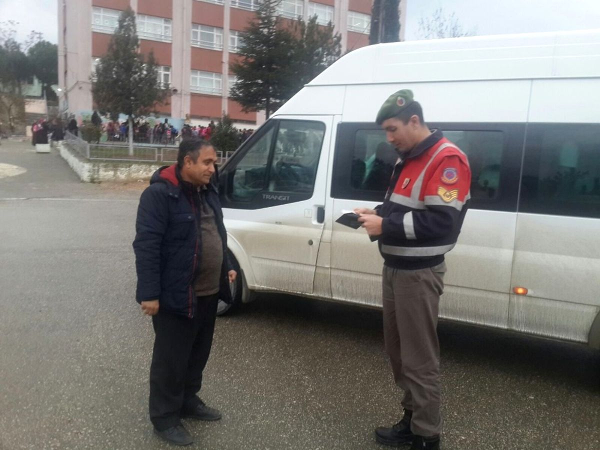 Jandarmadan Okul Servislerine Denetim