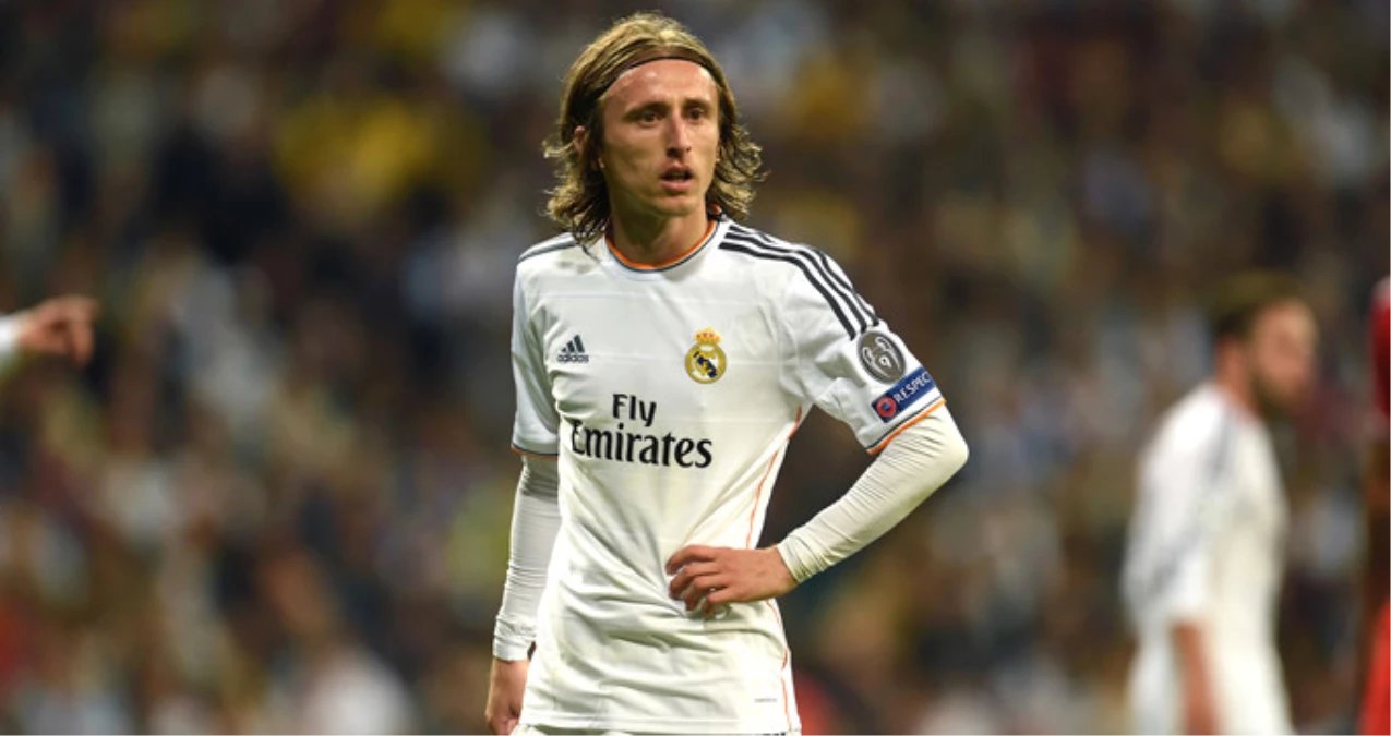 Luka Modric Futbolu Real Madrid\'te Bırakmak İstiyor