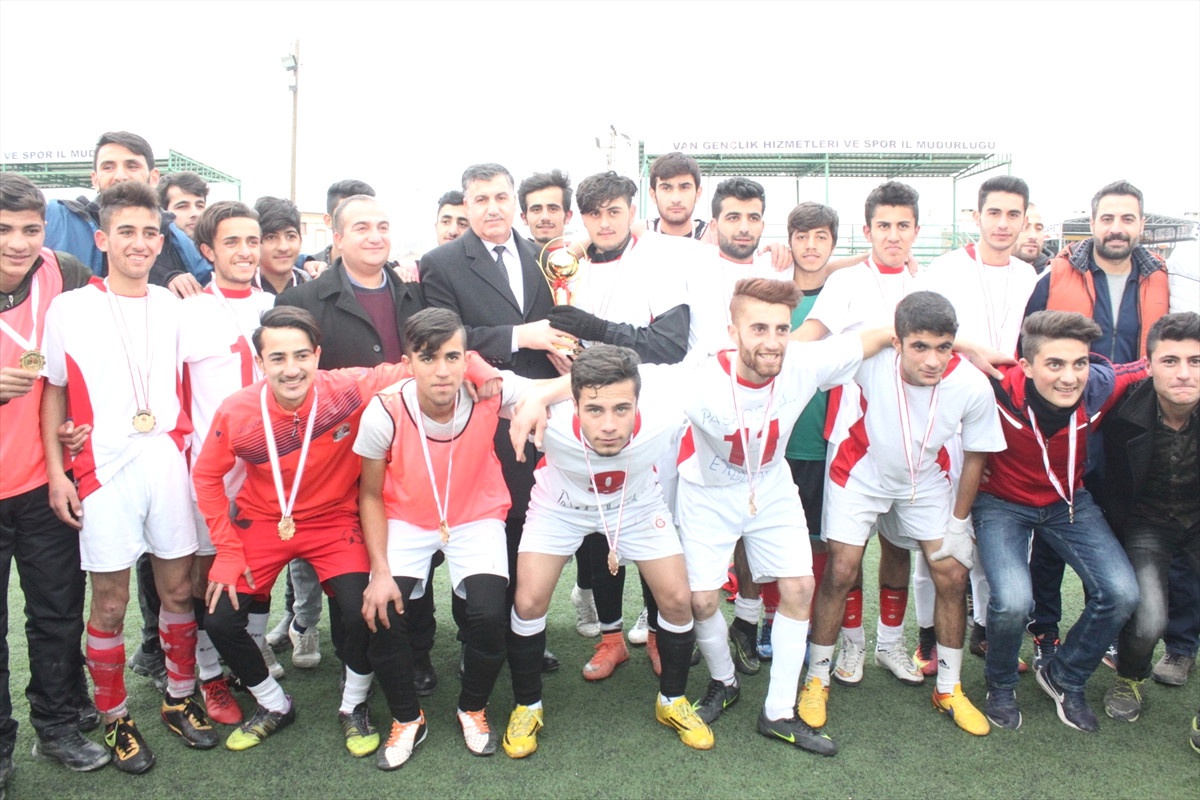 Okul Sporlarında Şampiyon Belli Oldu