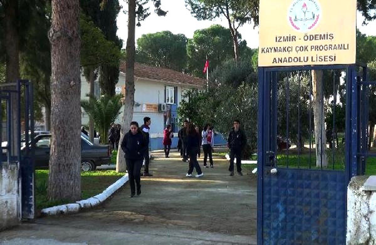 Öldürülen Müdürün Okulunda Eğitim Yeniden Başladı