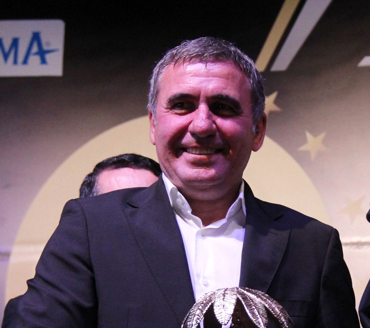 Romanya\'da Yılın Teknik Direktörü Seçildi
