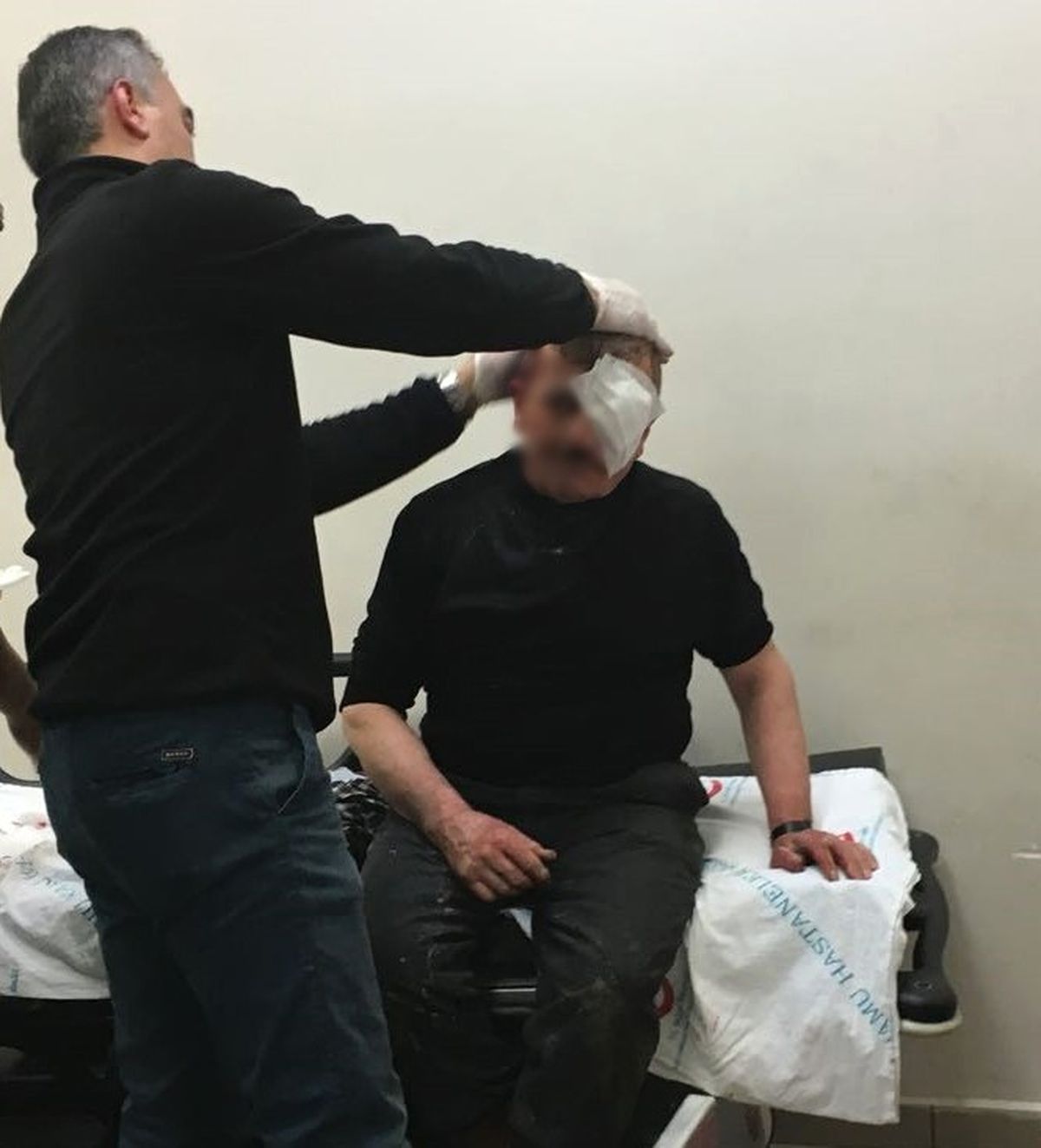 Tosya\'da Bıçaklı Kavgada 1 Kişi Gözünden Yaralandı