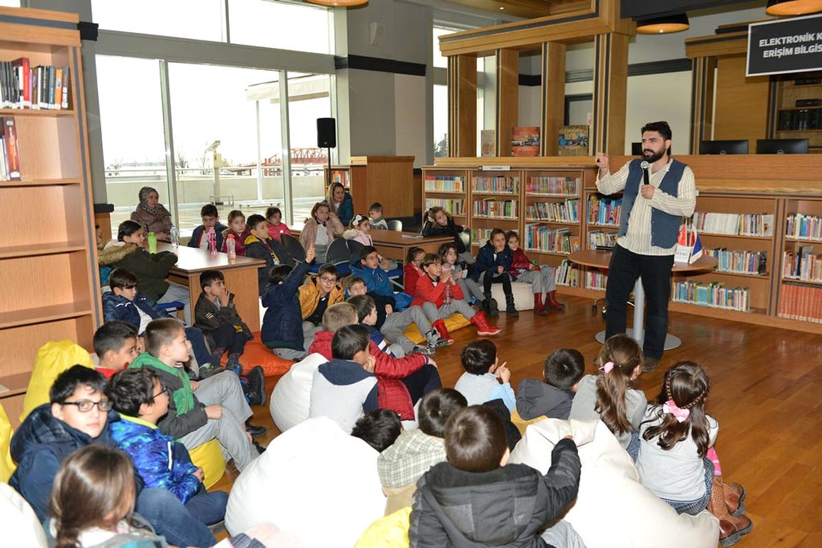 Yazarlar, İlkokul Öğrencileriyle Söyleşide Buluşuyor