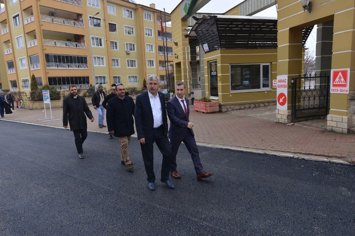 Yeşilyurt\'un Mahallelerinde Yenileme Çalışmaları
