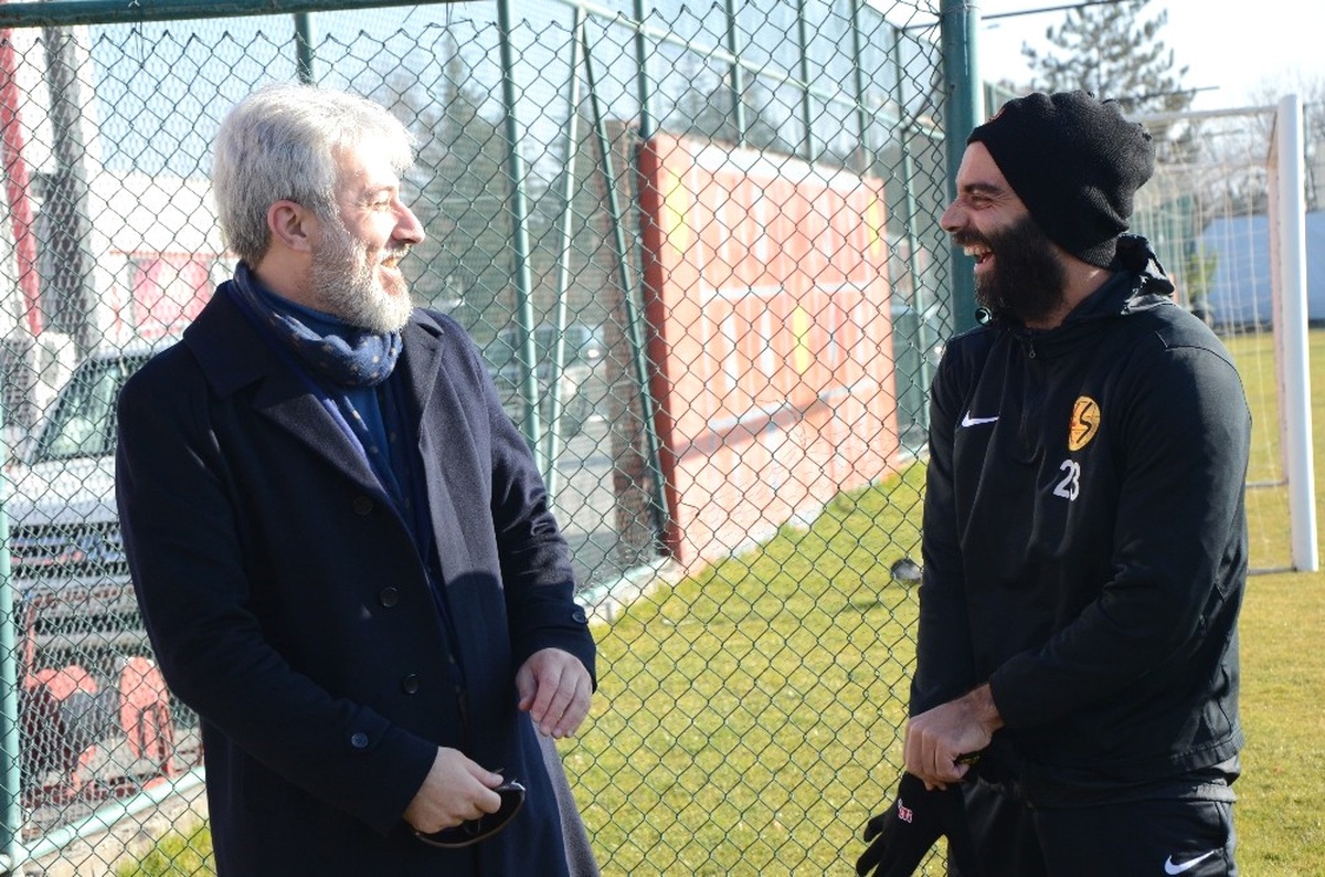 Eskişehirspor Puan Silme Cezası Almamak İçin Çabalıyor