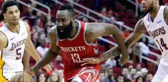 Lakers, Rockets'a 'Dur' Dedi