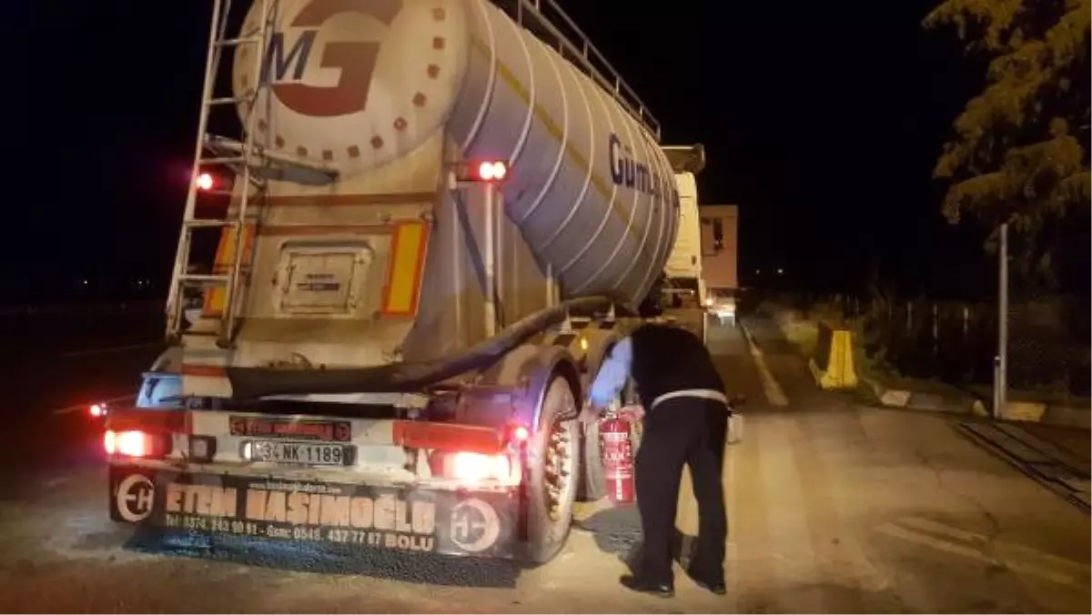 Polisin Dikkati Kimyasal Yüklü Tankerin Yanmasını Önledi