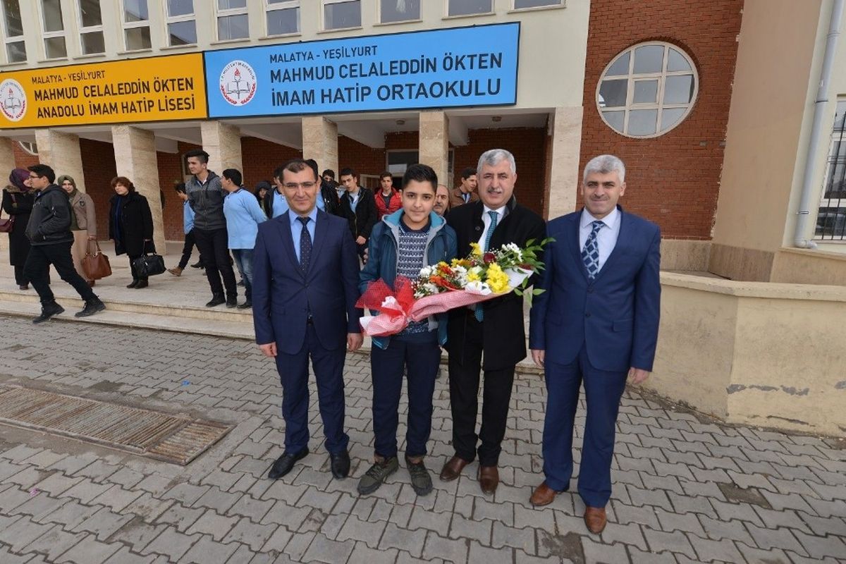 Başkan Polat\'tan Öğrencilere Tavsiye