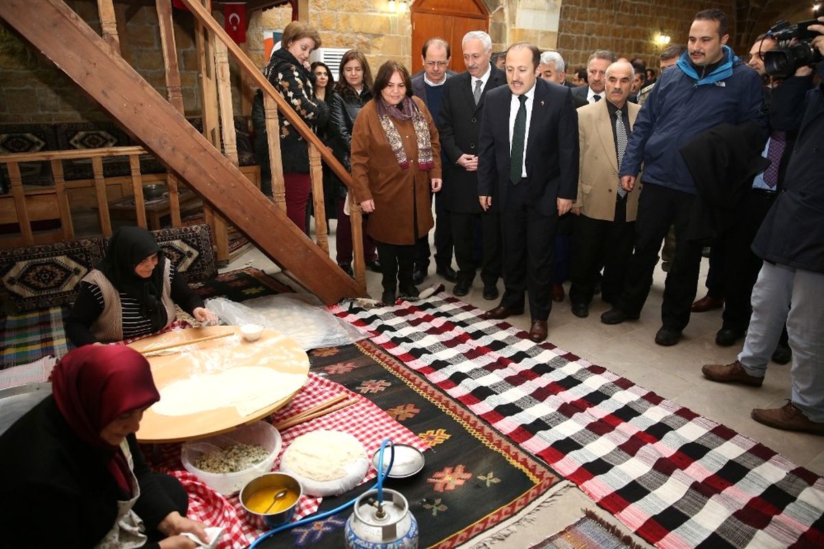 Bayburt\'ta Yöresel Ürünler Tanıtım Organizasyonu