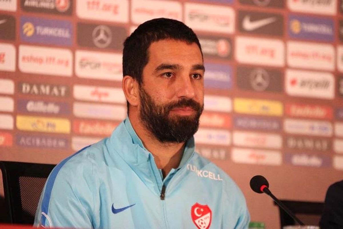 Beşiktaş\'ın Hedefinde Arda Turan ve Stanciu Var
