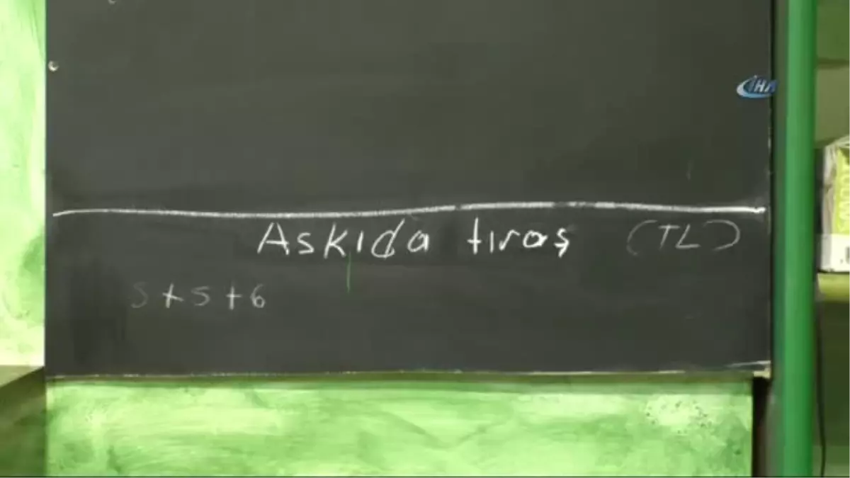 Ekmek ve Yemekten Sonra "Askıda Tıraş" Uygulaması