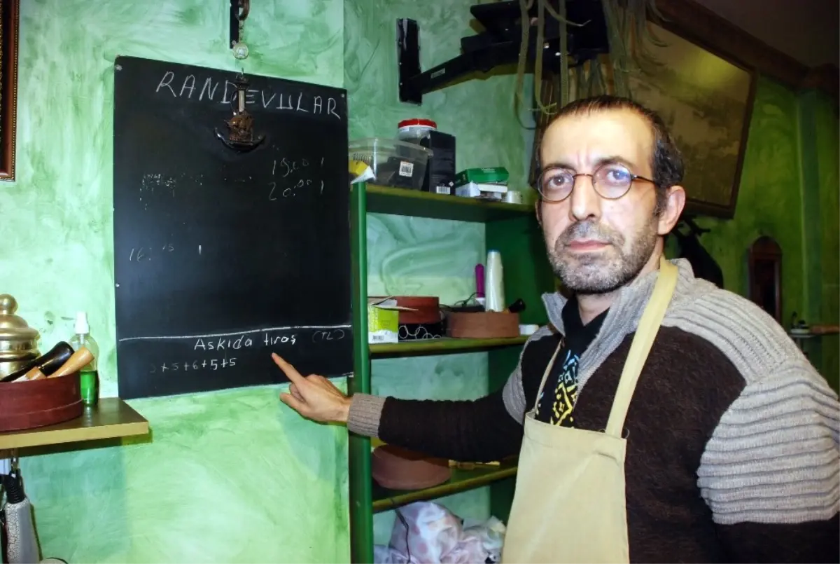 Ekmek ve Yemekten Sonra "Askıda Tıraş" Uygulaması