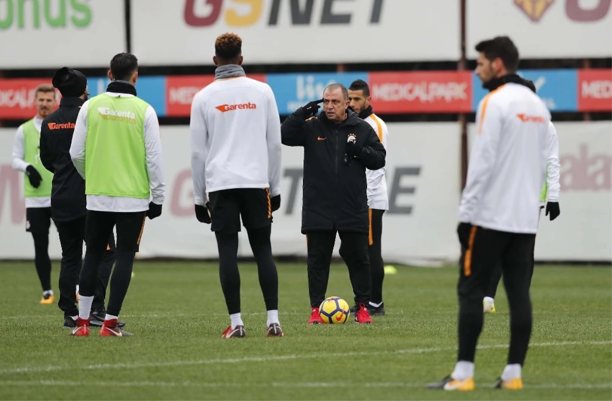 Fatih Terim İlk Antrenmanına Çıktı