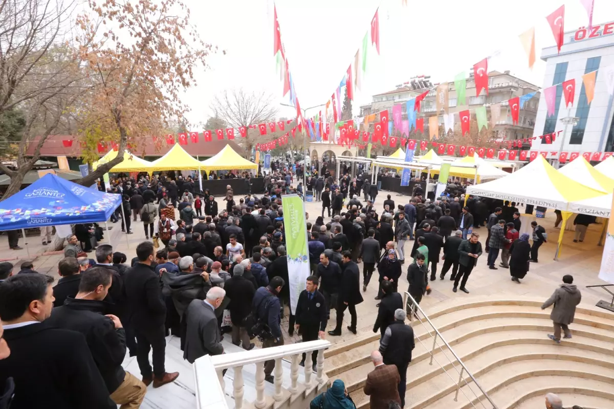 Gaziantep Savunmasında 6 Bin 317 Şehit İçin Hatim Duası Okundu