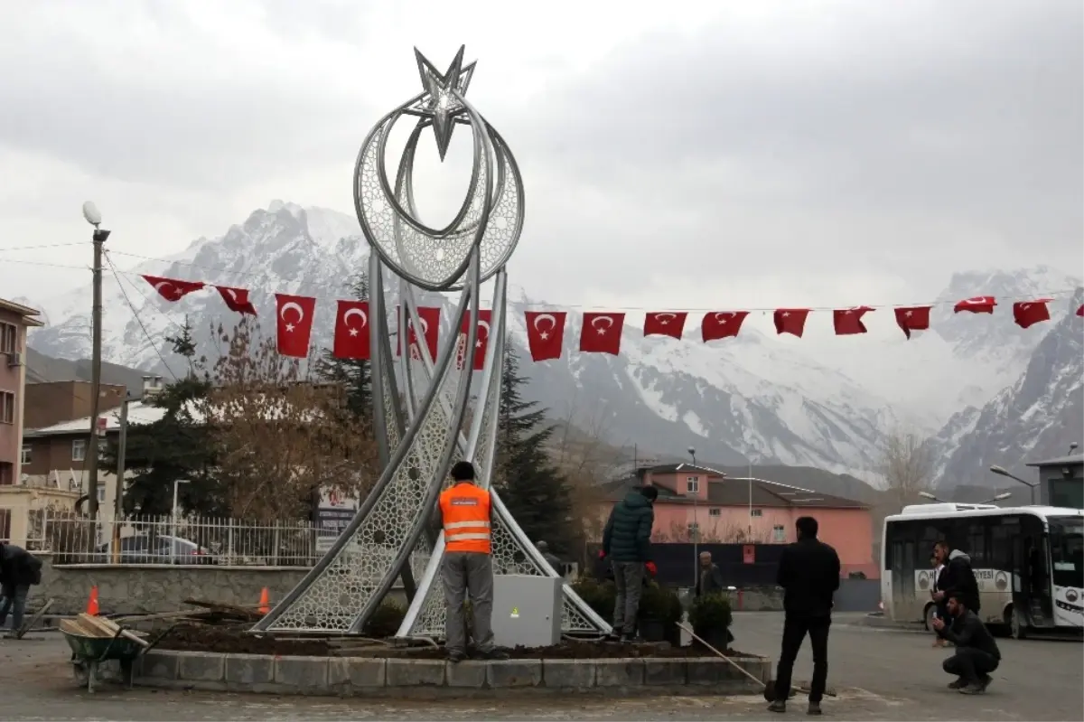 Hakkari\'de Cumhurbaşkanı Erdoğan İçin Hazırlık