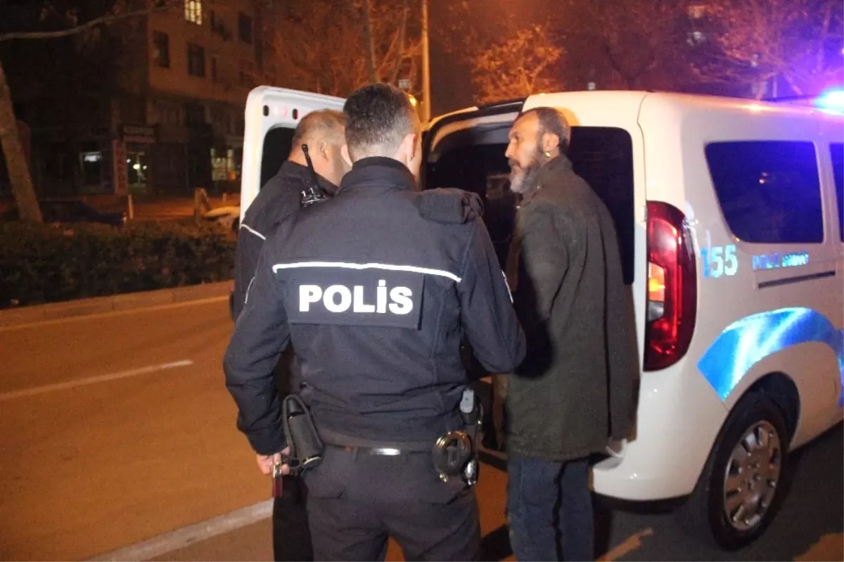 Havaya Ateş Eden Maganda Polise Yakalanınca \'Silahı Denedim\' Dedi