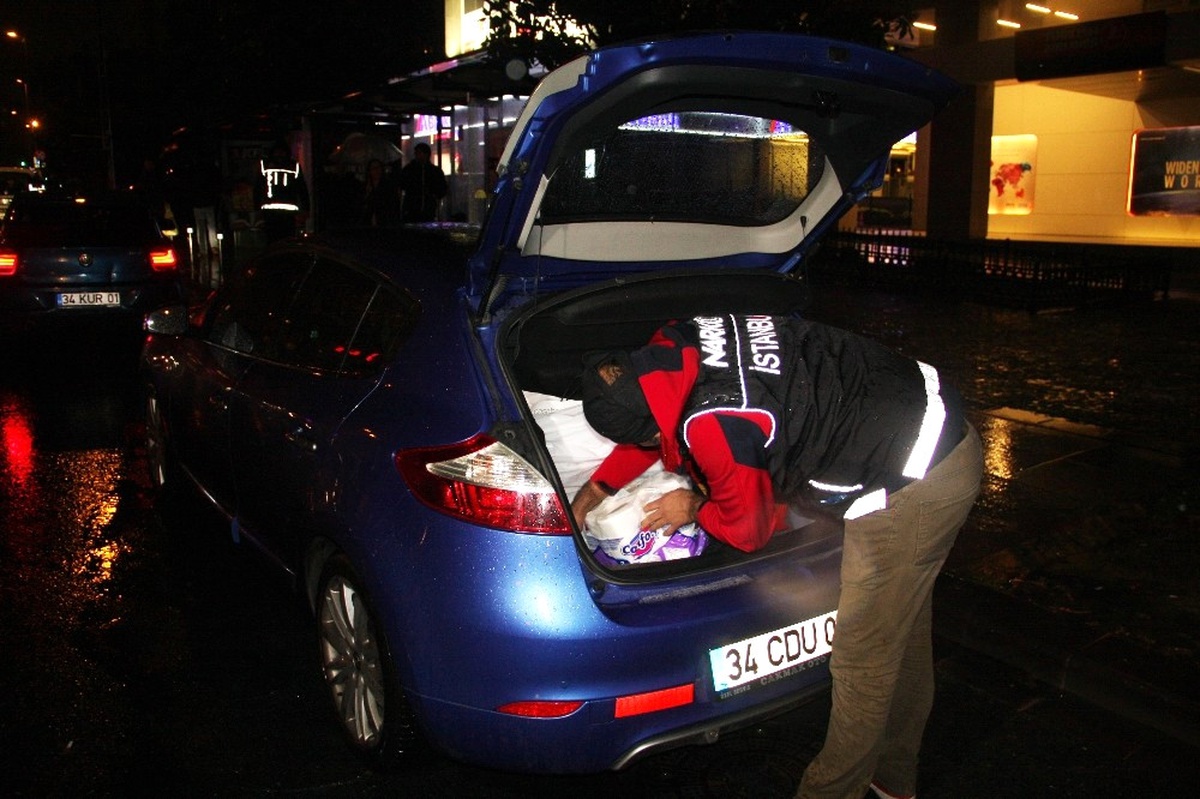 İstanbul\'da 5 Bin Polisle Huzur Uygulaması