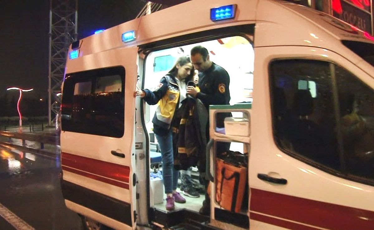 İtfaiye Ekipleri Göreve Giderken Kaza Yaptı: 6 Yaralı