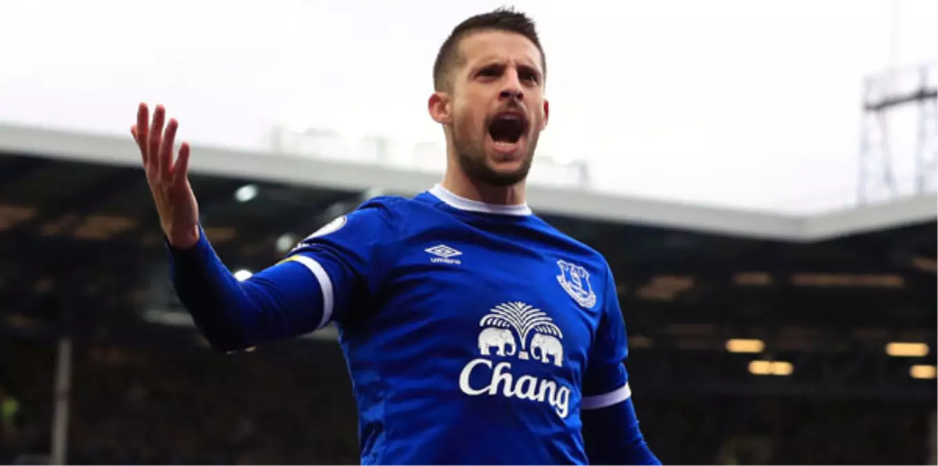 Kevin Mirallas\'ı Galatasaray\'a Yazdılar