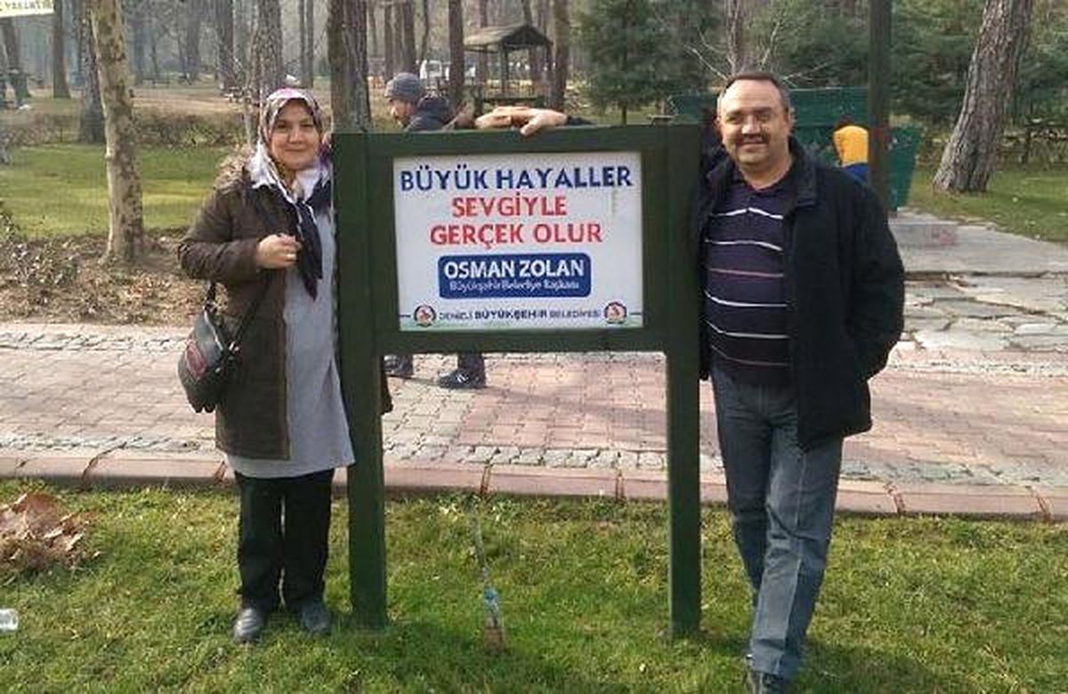 Öğretmen Olan Anne- Babasını Öldürüp, İntihar Etti