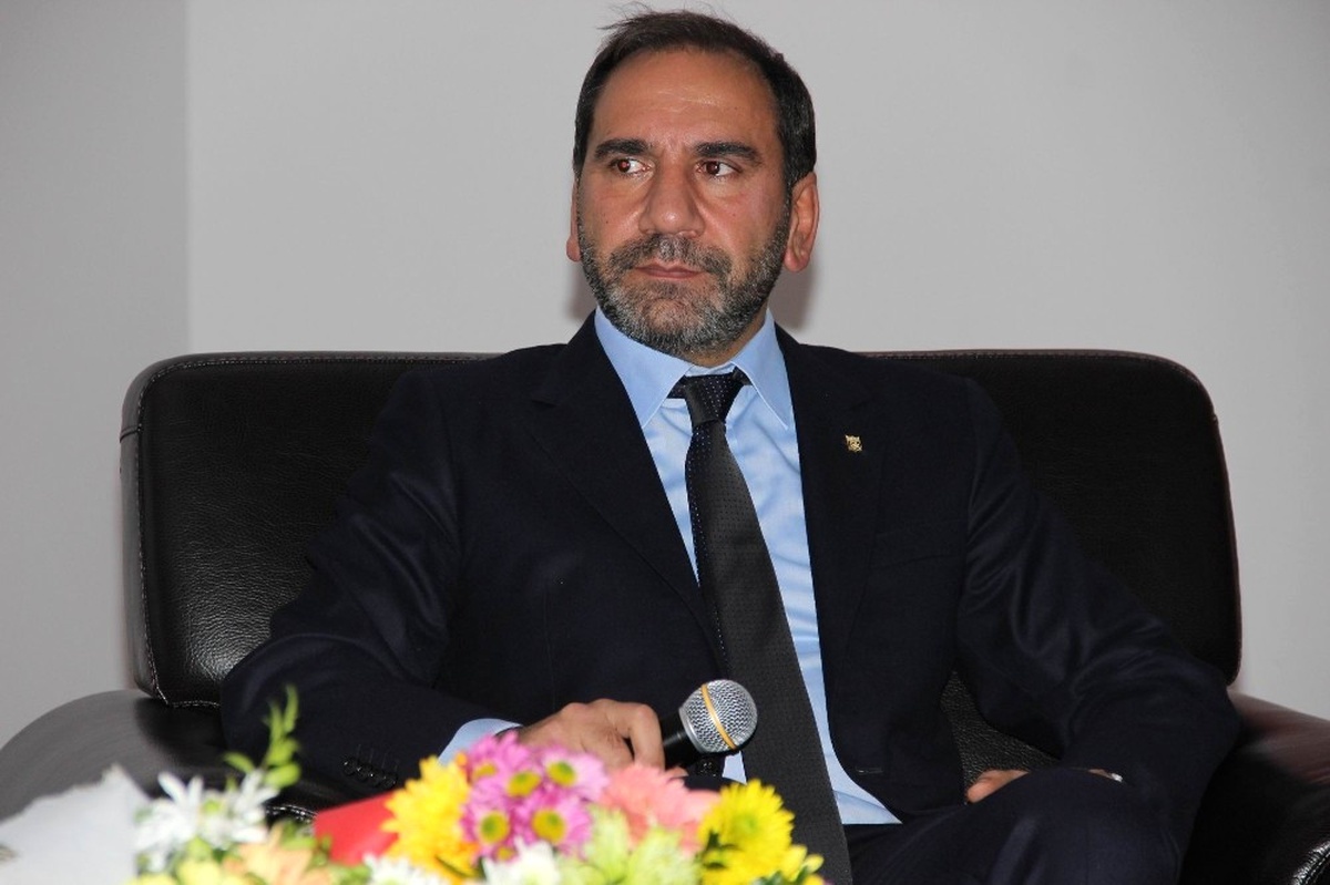 Otyakmaz: "Türk Futbolunu Ele Geçirmek İçin Sinsi Bir Plan Yapmışlar"