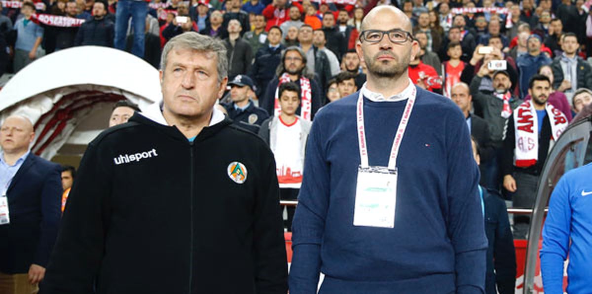 Safet Susiç\'ten İstifa Sinyali!