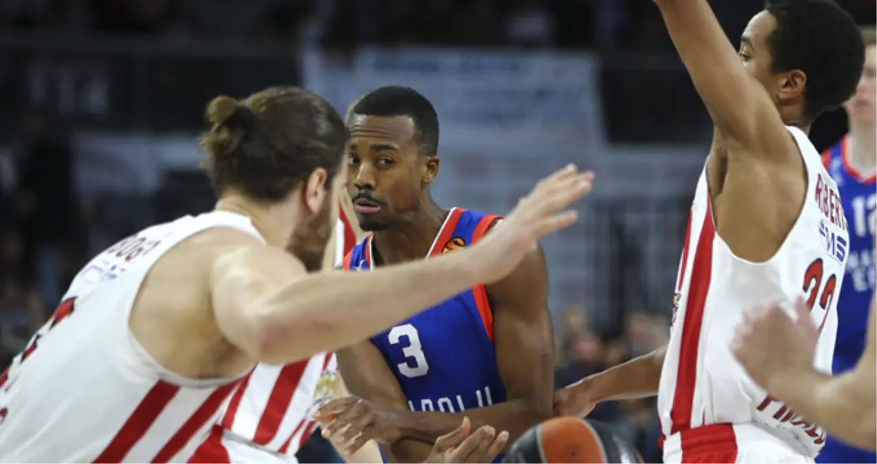 Anadolu Efes Olympiakos\'a 61-58 Mağlup Oldu