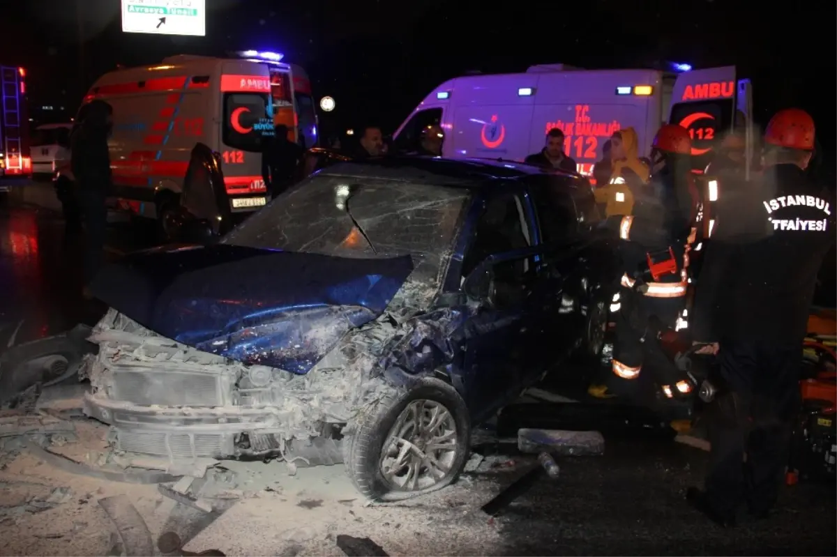 Vatan Caddesi\'nde Zincirleme Kaza: 1\'i Ağır 6 Yaralı