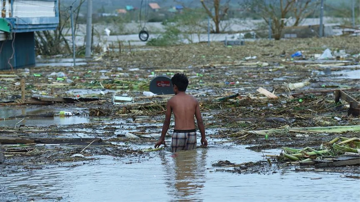 Ada Ülkesi Filipinler, Felaketi Yaşıyor! Tropikal Tayfun, 90 Can Aldı