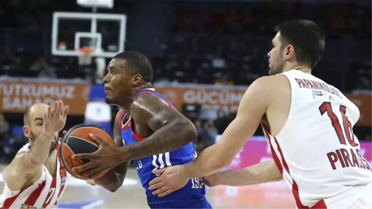 Anadolu Efes, Yine Maç Sonunu Oynayamadı