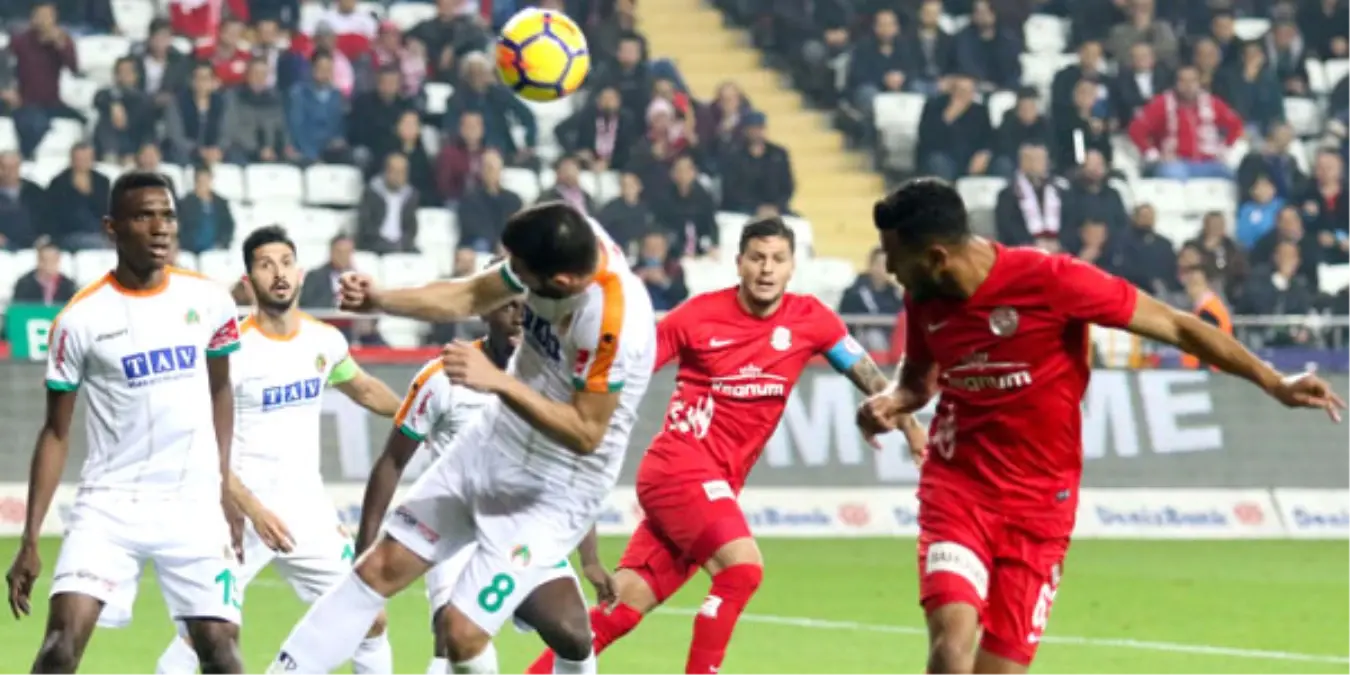 Antalyaspor, 5 Hafta Sonra Kazandı