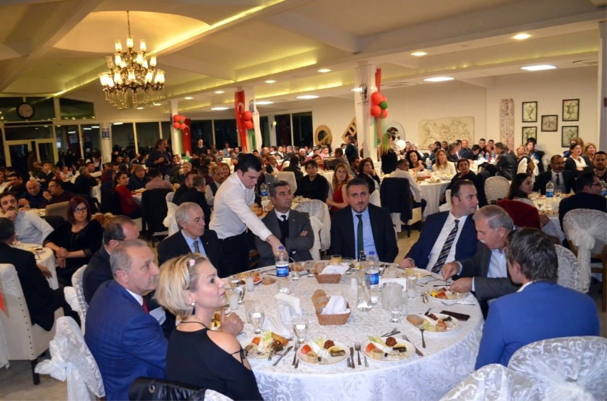 Didim Belediyesi Personeli Yeni Yılı Yemekle Kutladı