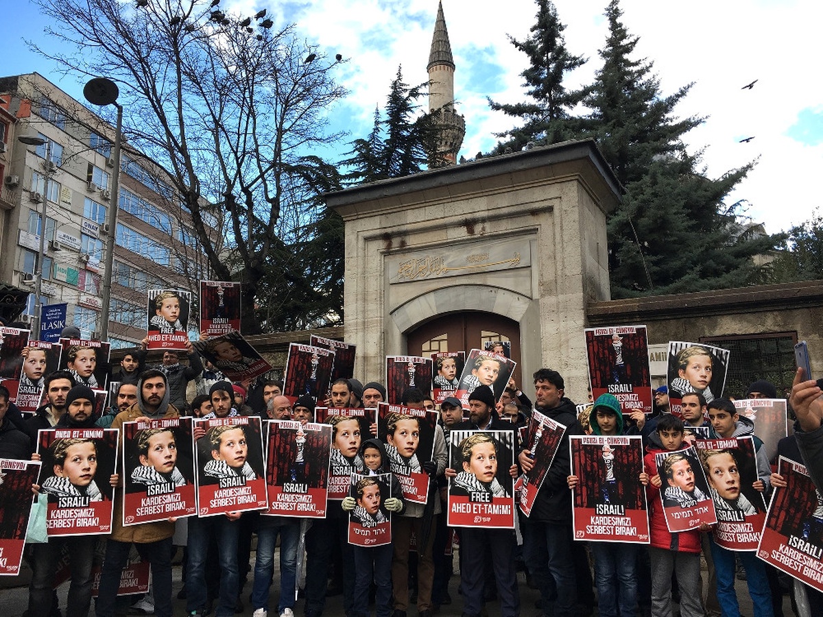 İsrail Askerlerince Tutuklanan İki Çocuk İçin Sessiz Eylem