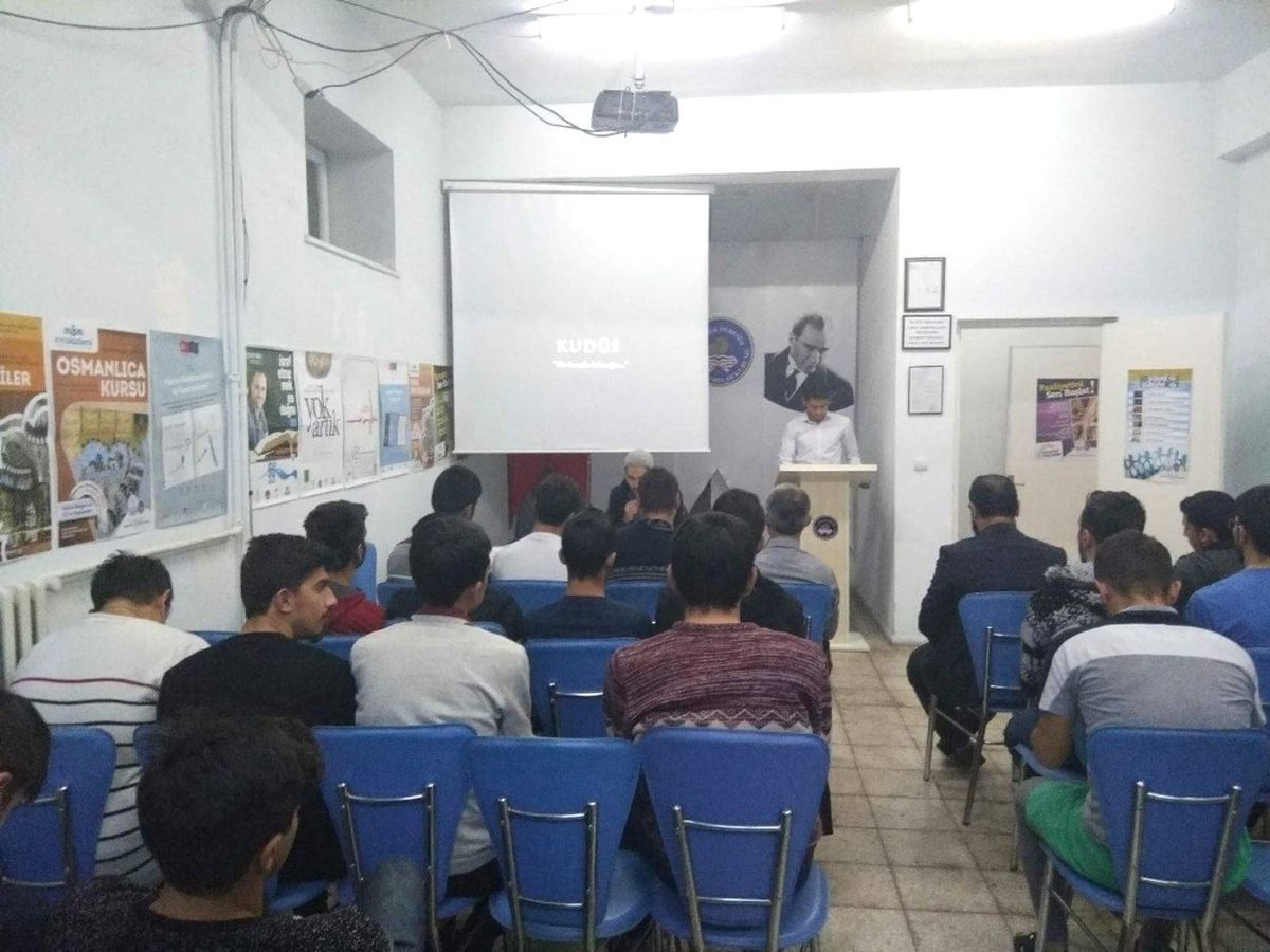 Kyk Yurdunda Kudüs Konulu Program Düzenlendi