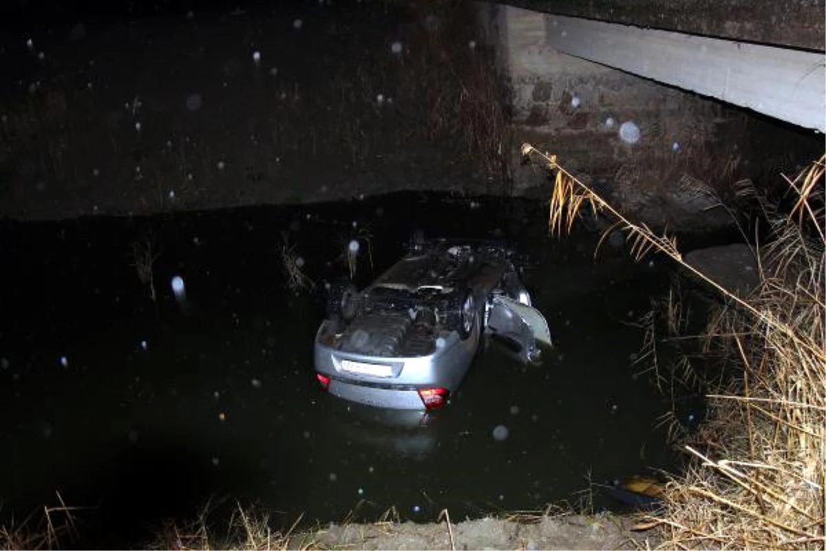 Otomobil, Su Kanalına Uçtu: 1 Ölü, 5 Yaralı
