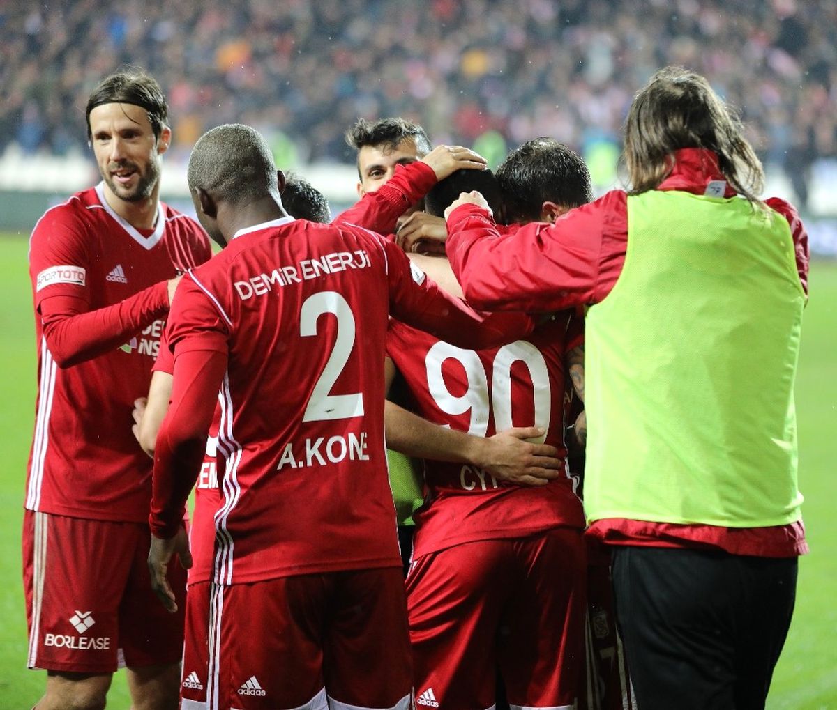Süper Lig: Dg Sivasspor: 2 - Beşiktaş: 1 (Maç Sonucu)