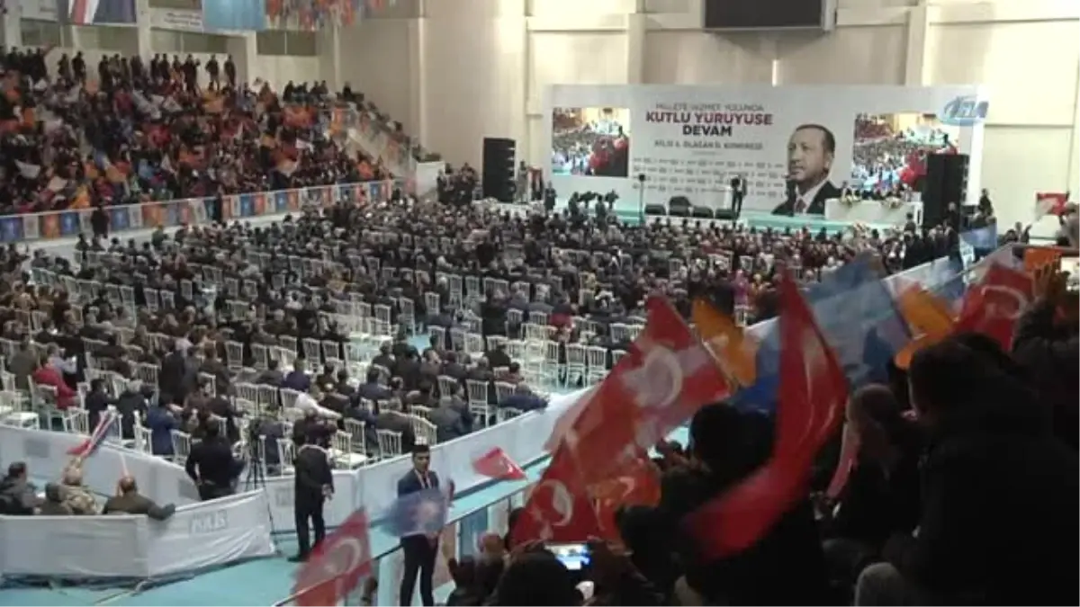 Başbakan Yıldırım, "Ruhunu 1 Dolara Satmış Hainler, Türkiye\'ye Diz Çöktürmek İstediler Ama...
