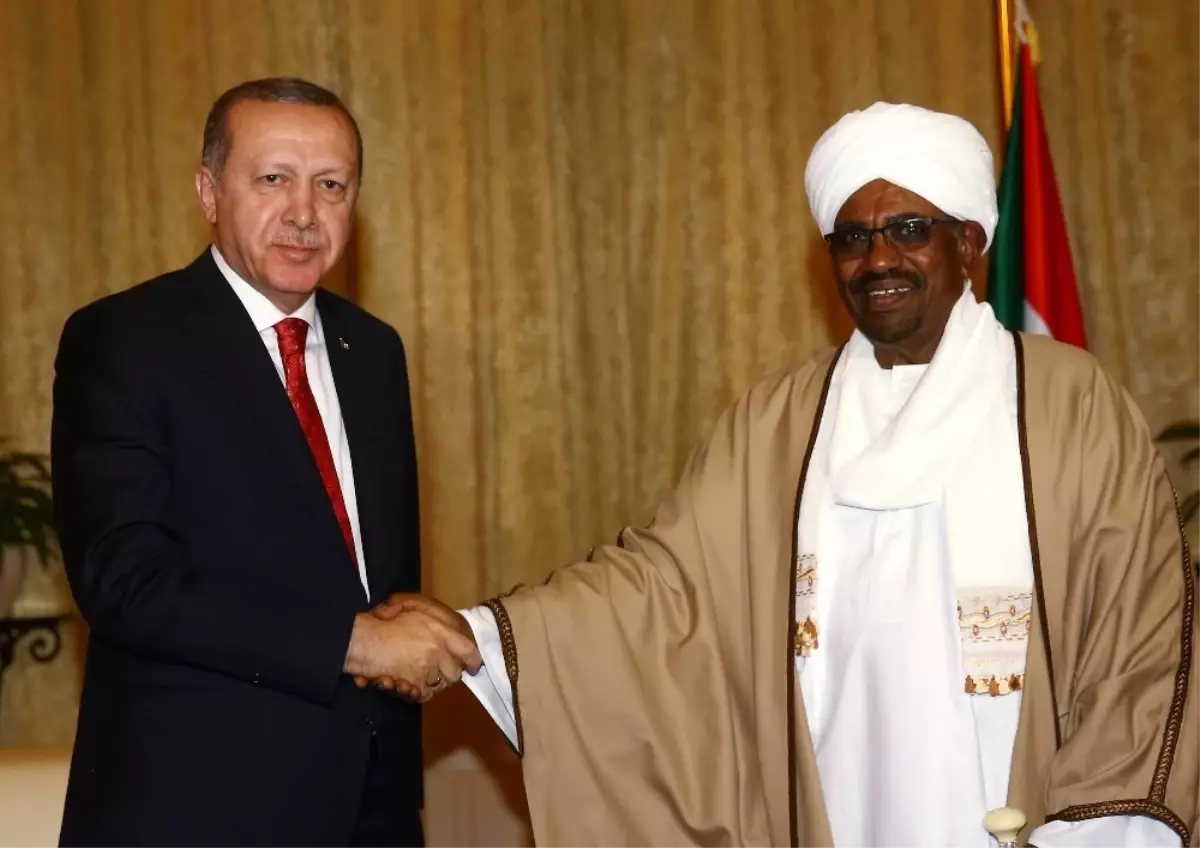 Cumhurbaşkanı Erdoğan, Sudanlı Mevkidaşı ile Görüştü