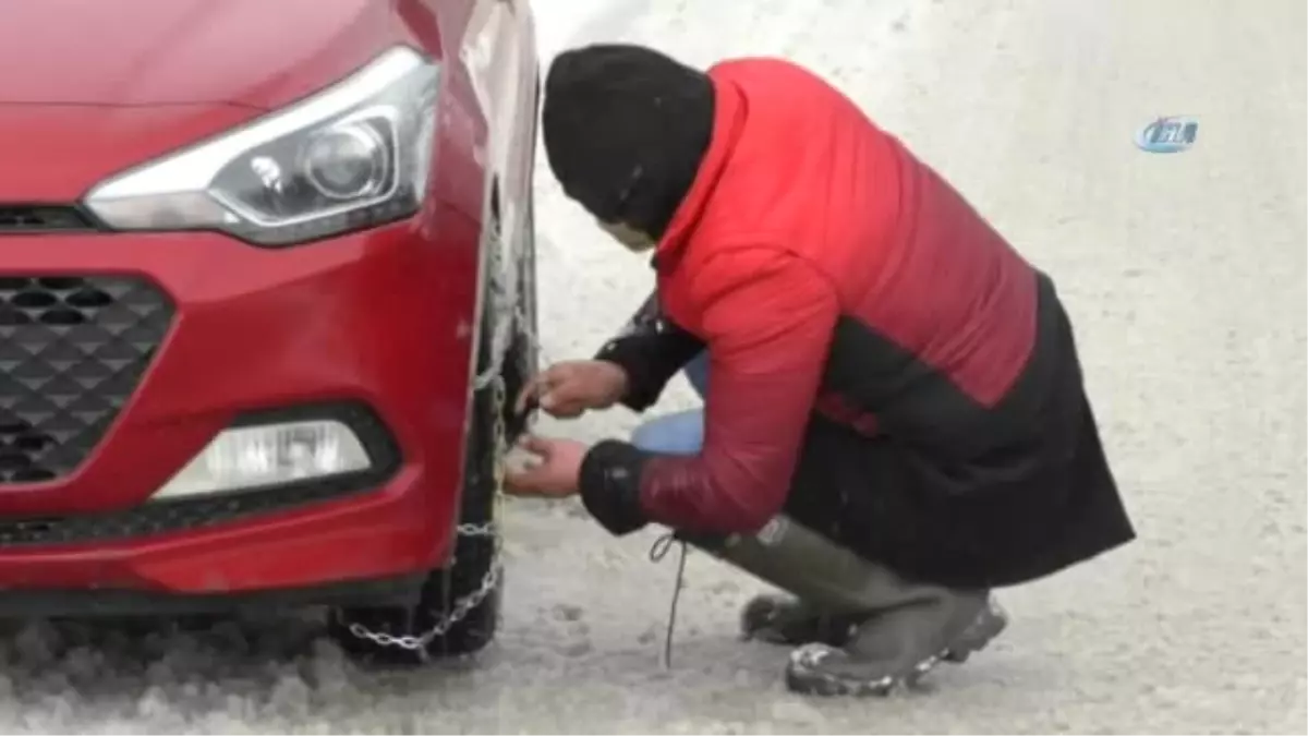 Denizli Antalya Karayolunda Ulaşıma Kar Engeli