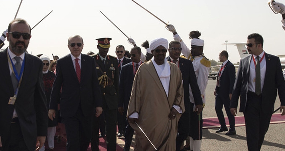 Erdoğan Sudan\'da Açıkladı: FETÖ\'nün Afrika\'da Kökü Kazınacak