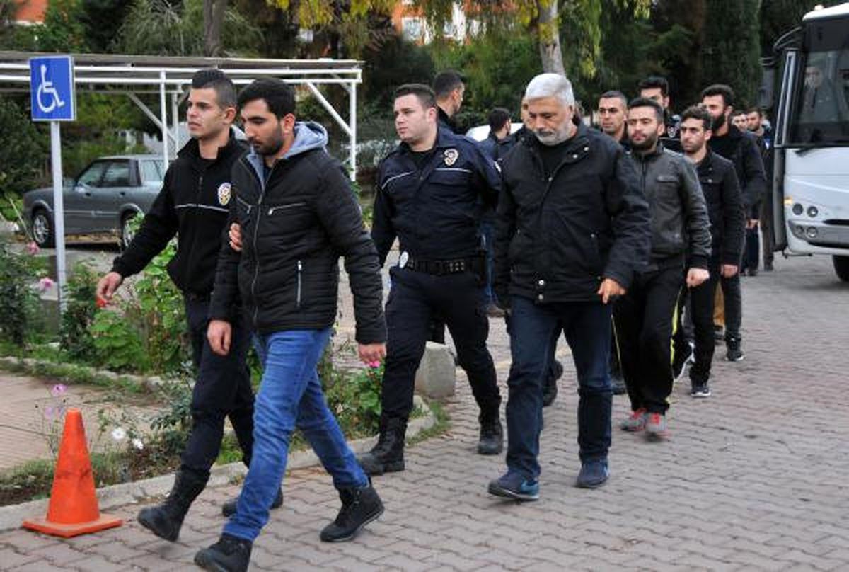 Fetö\'nün \'Asker İmamı\'nın da Aralarında Olduğu 19 Kişi Adliyede
