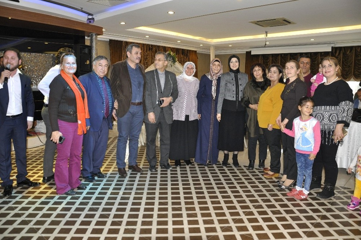 Koruyucu Aileler ve Gönül Elçileri "Ailemizin Çay Saati" Etkinliğinde Buluştu